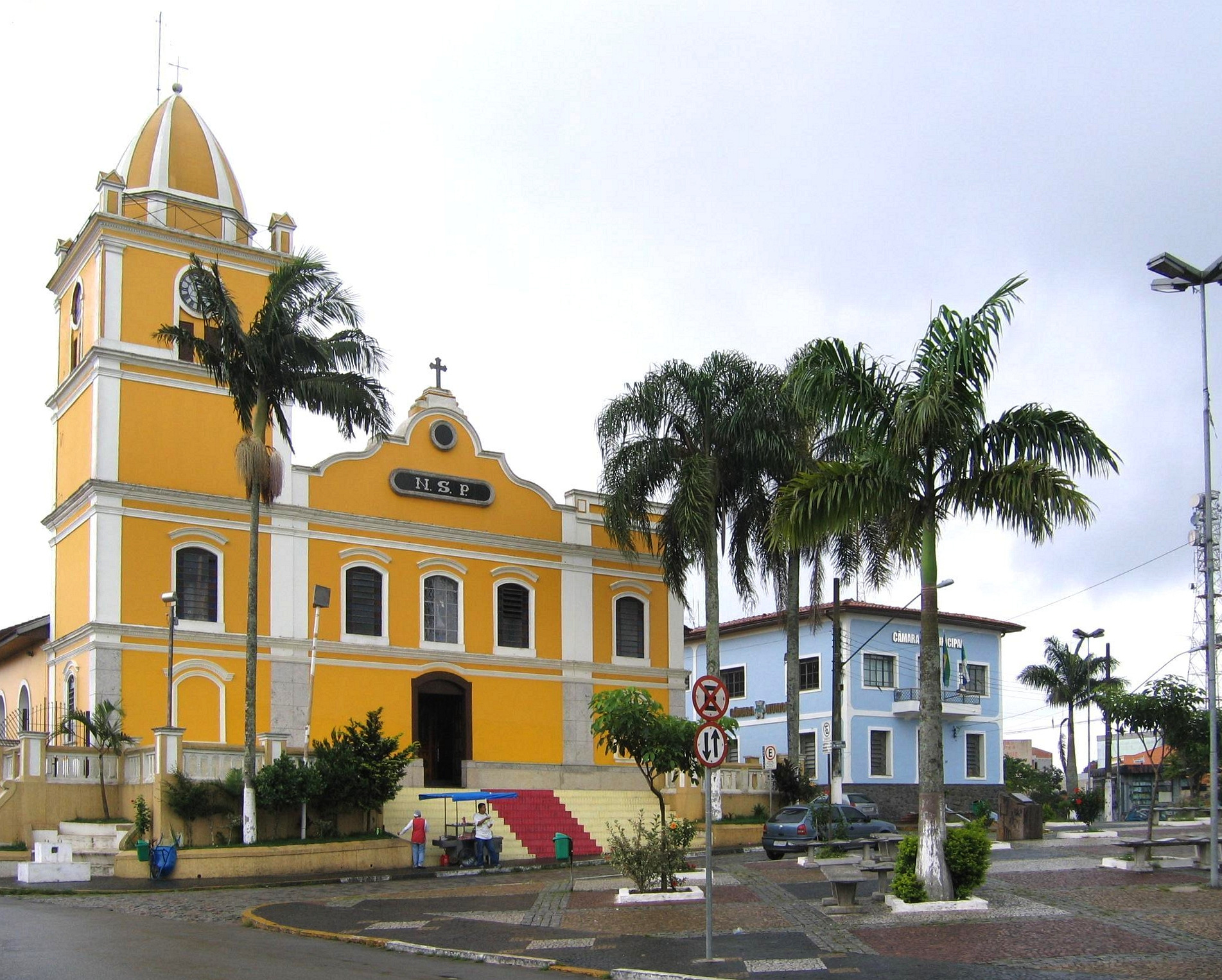 CR Church — Itapecerica da Serra